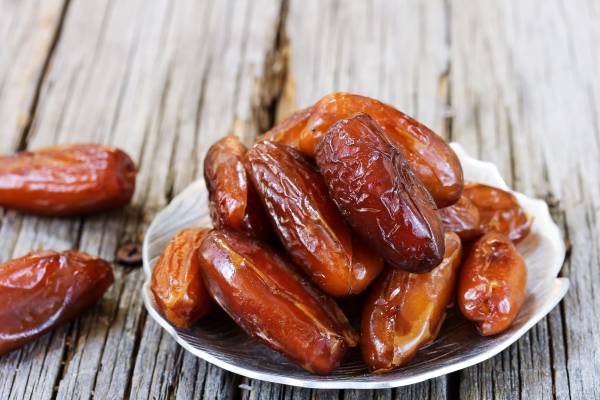 A Comprehensive Study of the Properties and Benefits of Dates