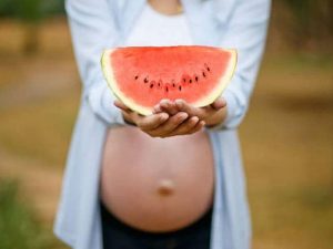 Properties and benefits of watermelon for skin, hair, and health