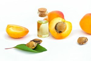 Properties of apricot and all the positive effects of this summer fruit