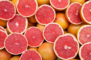 Properties of grapefruit for fitness and beauty