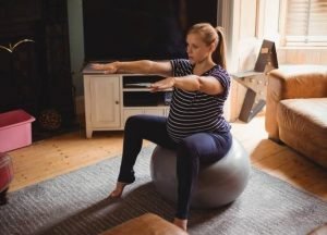 Exercise suitable for easier delivery of pregnant women
