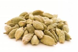 properties of cardamom for health and beauty