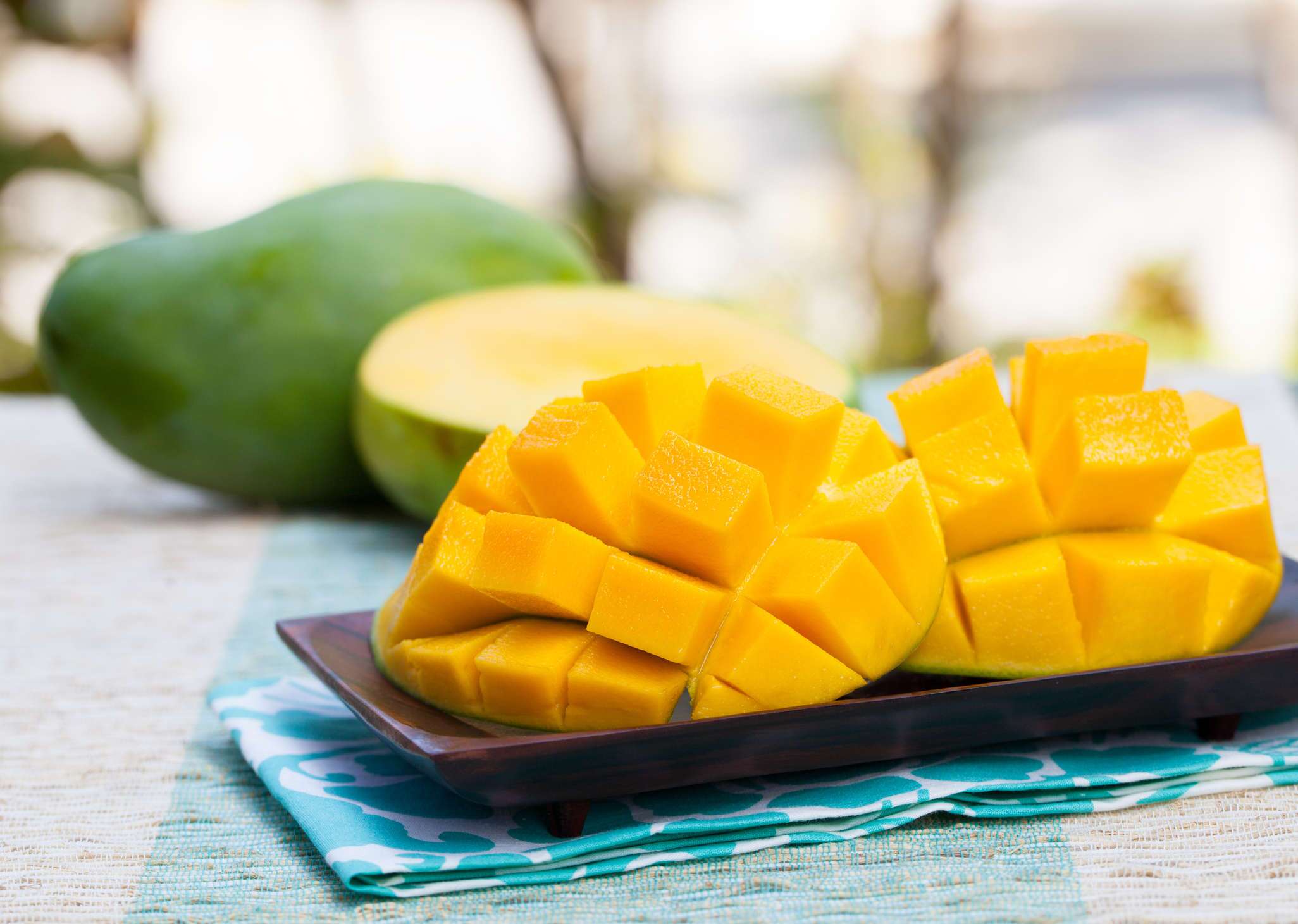 properties-of-mango-for-health-skin-and-hair-and-pregnancy-greenbhl