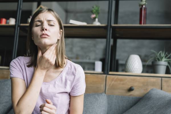 What you need to know about a purulent sore throat