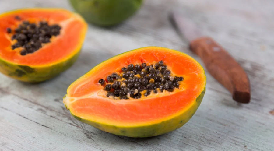 Properties and benefits of papaya for skin, hair, and health