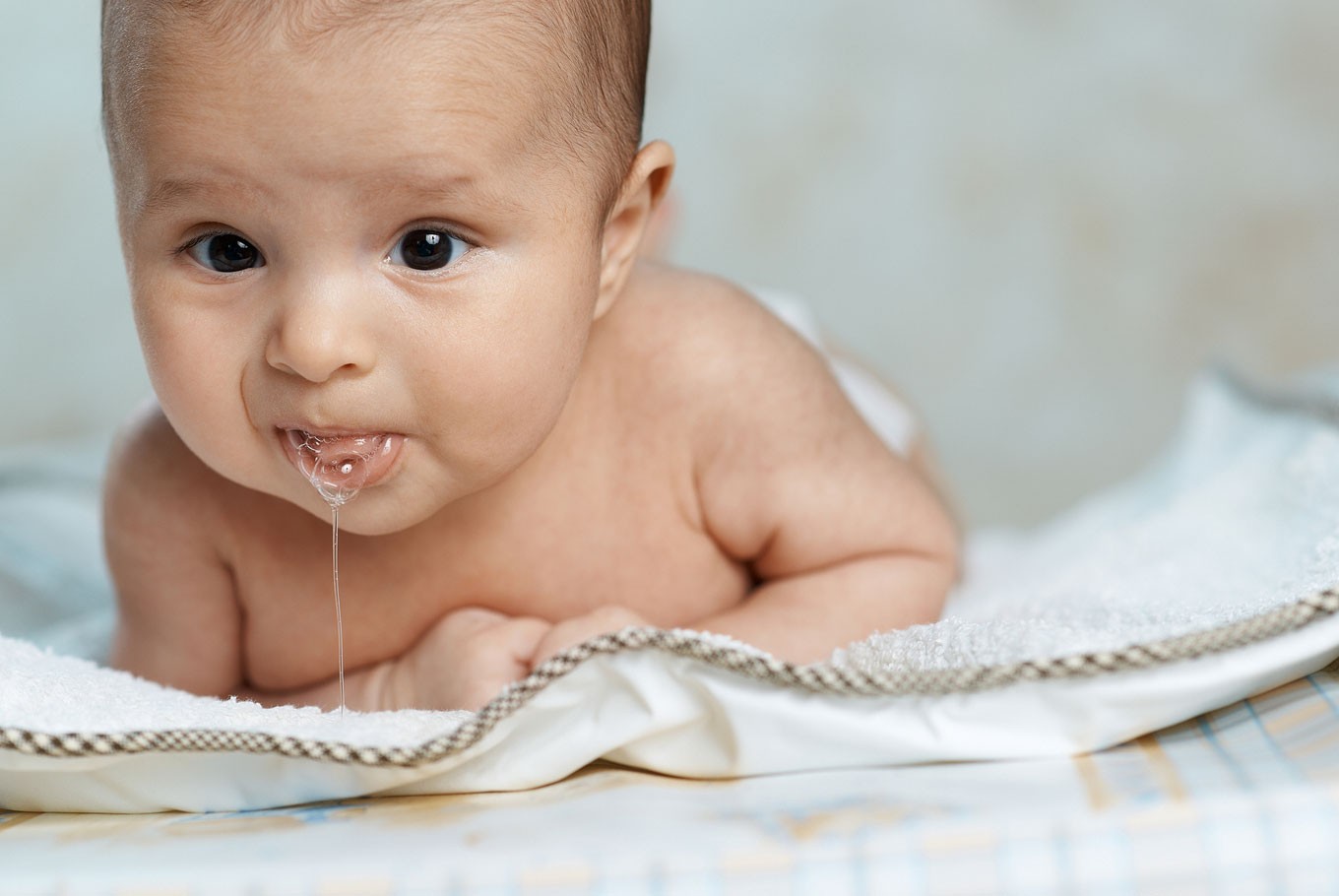 Symptoms and treatment of acid reflux in infants