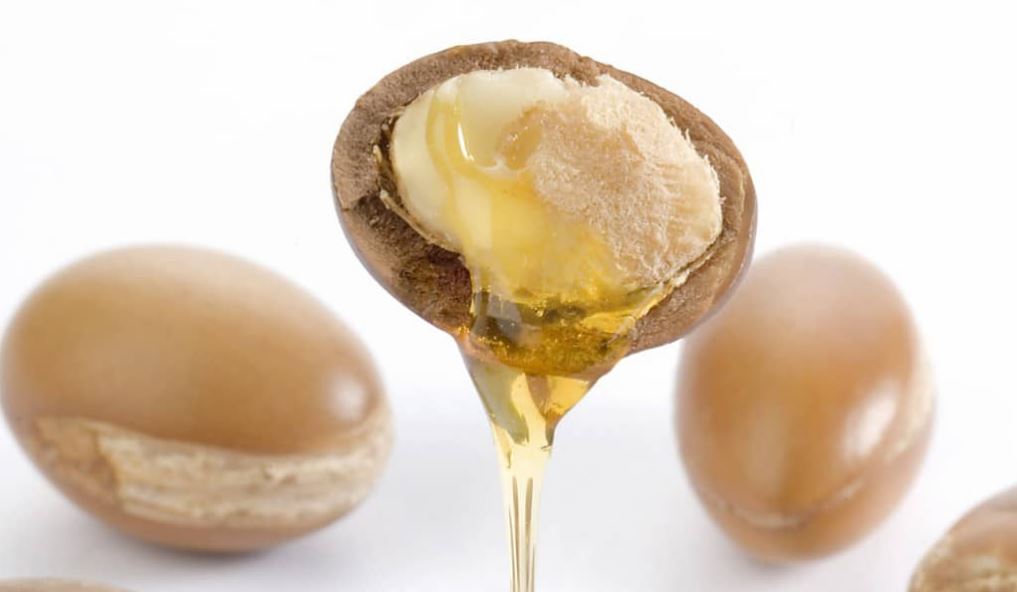 Argan oil for regrowth of shed hair