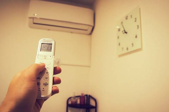 Destructive effects of air conditioner on health