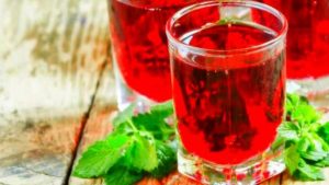 Amazing properties of a glass of natural barberry juice