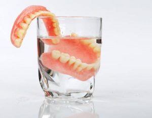 Principles of denture brushing and important points of its care