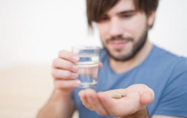 Why should men take vitamin E?