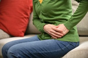 Symptoms of ovarian cancer and ways to treat it