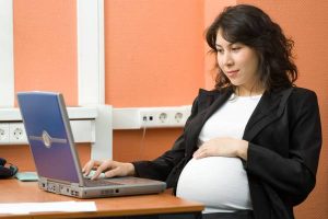 Working during pregnancy: Do's and don'ts