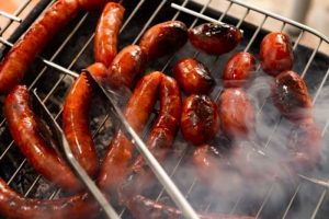 Tips on cooking and storing sausages