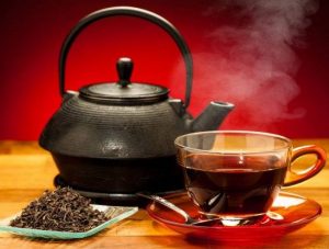 Learn about the benefits and harms of black tea