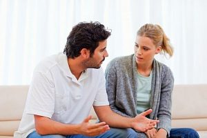 The way to draw the right criticism of the spouse
