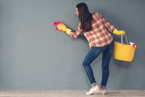 Avec cette méthode, les murs huileux peuvent être nettoyés facilement