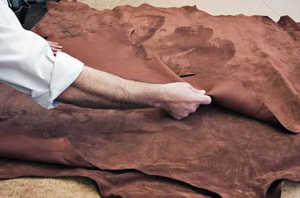 How to distinguish natural leather from industrial leather