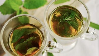 Qual é o melhor chá para a síndrome do intestino irritável?