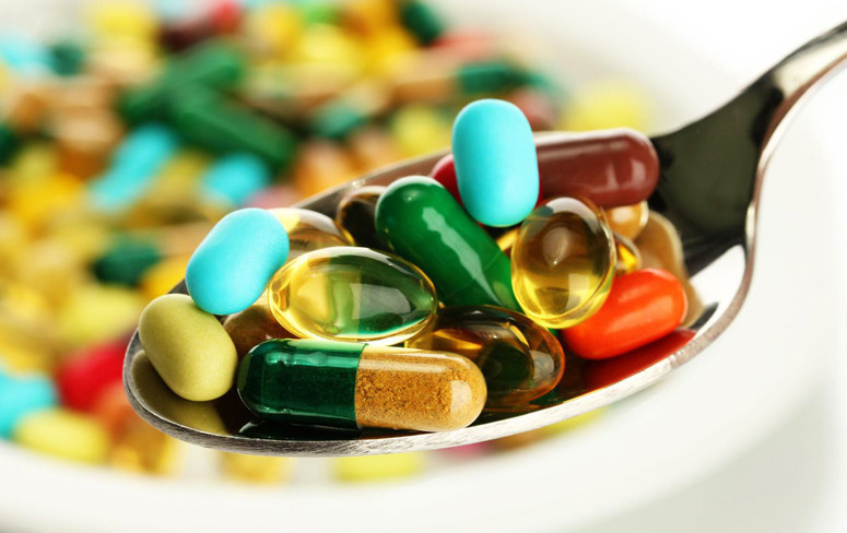 Knowing the benefits and harms of food supplements