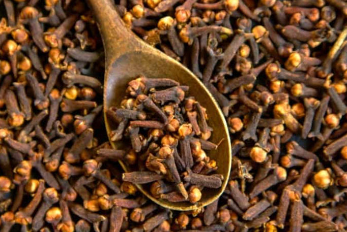 Cloves 