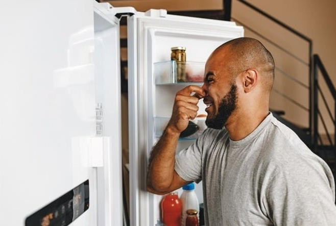 Elimina el mal olor del frigorífico con ingredientes naturales