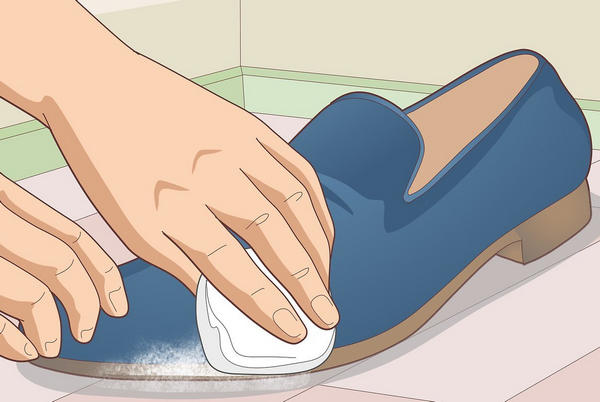 Removing oil stains from shoes + video
