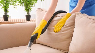 How to clean upholstery yourself2