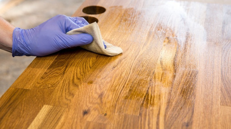 Is Vinegar Safe for Wood Furniture3